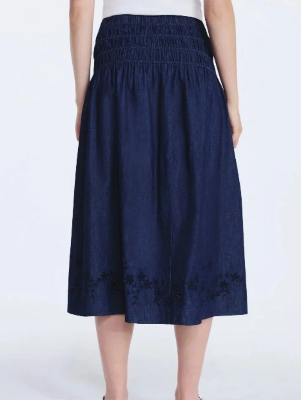 Free Assembly 100% Cotton Smocked Navy Long Skirt Floral Embroidery Size XL